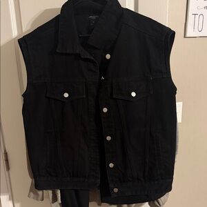 Black Sleeveless Denim Vest
